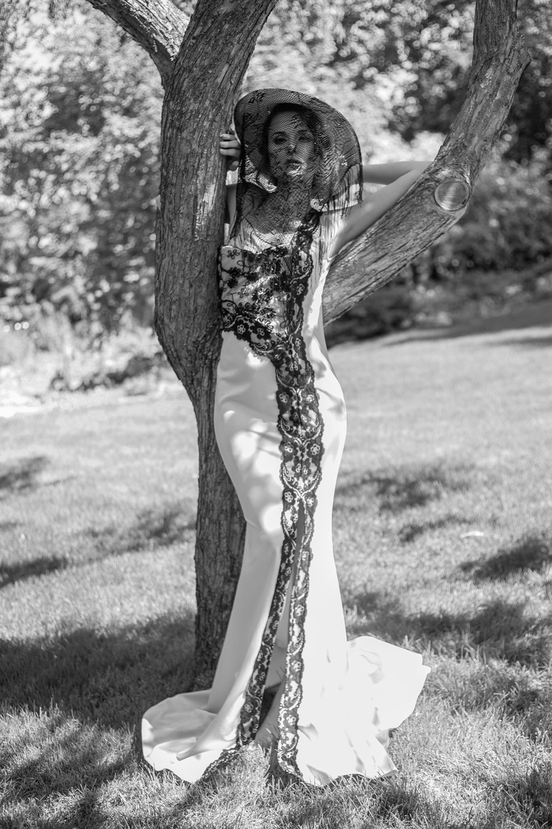 Female model photo shoot of Liz Maria  by Nichelle S in Reader Rock Garden, makeup by GlamAndBeyond