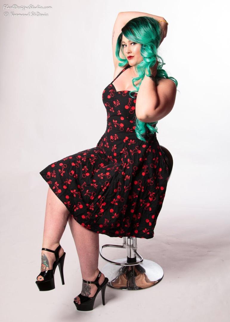Female model photo shoot of RobynVonTrapp by FlashDesigns