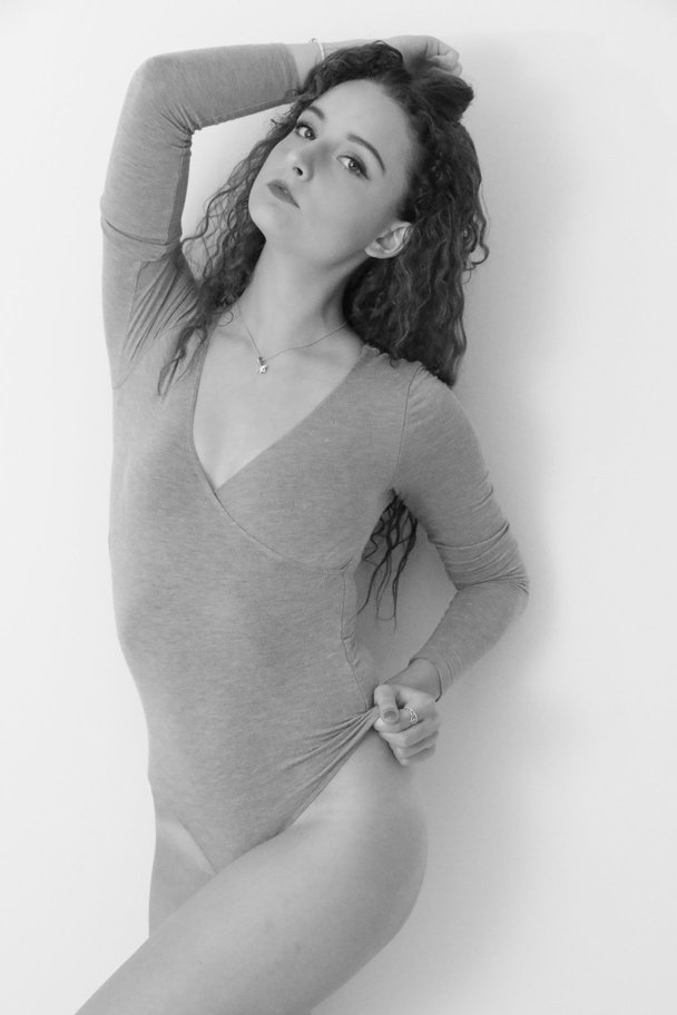 Female model photo shoot of AlexBernacki