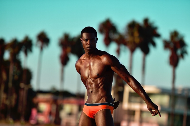 Male model photo shoot of Its Justin Michah in Venice, Los Angeles, CALIFORNIA