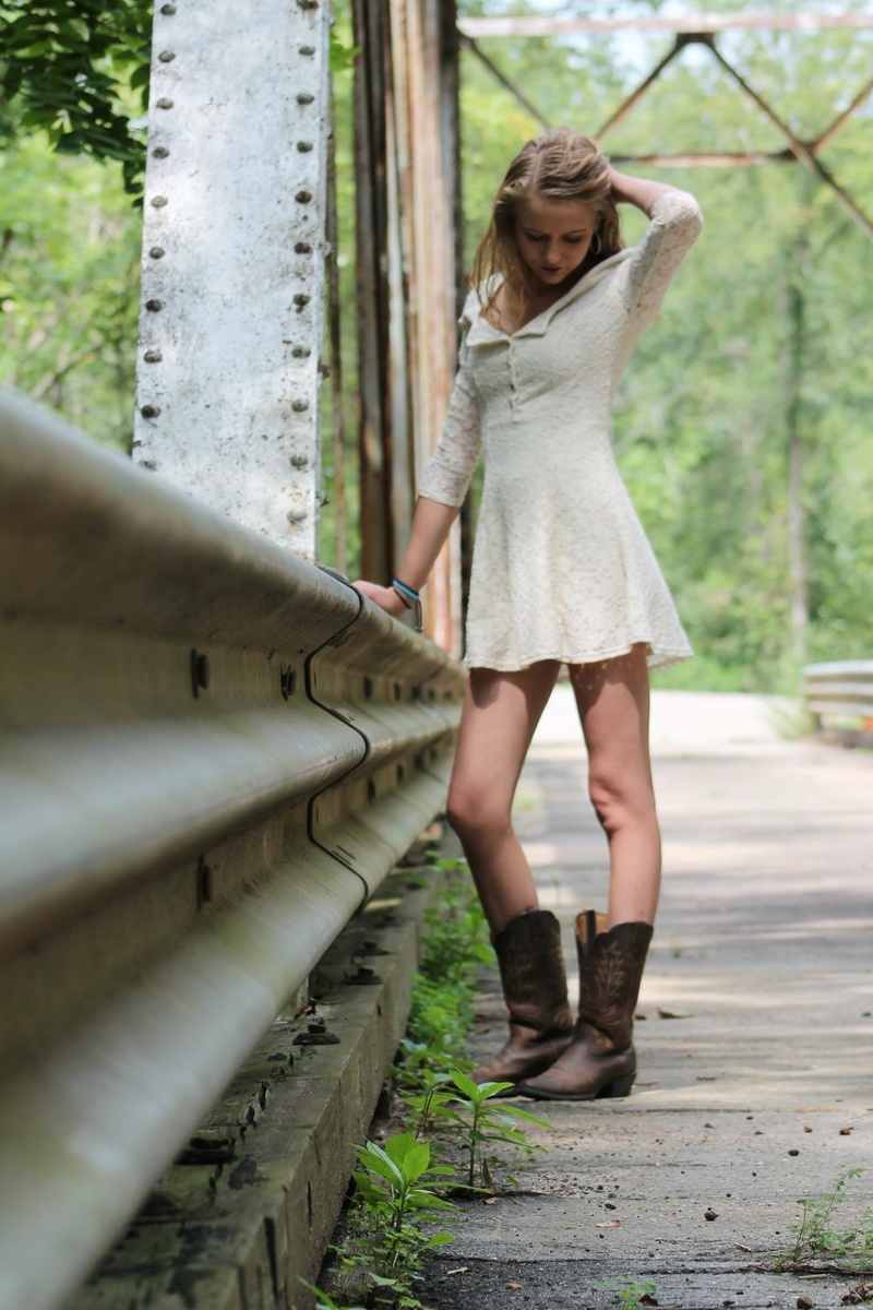 Female model photo shoot of lashleym in North Carolina