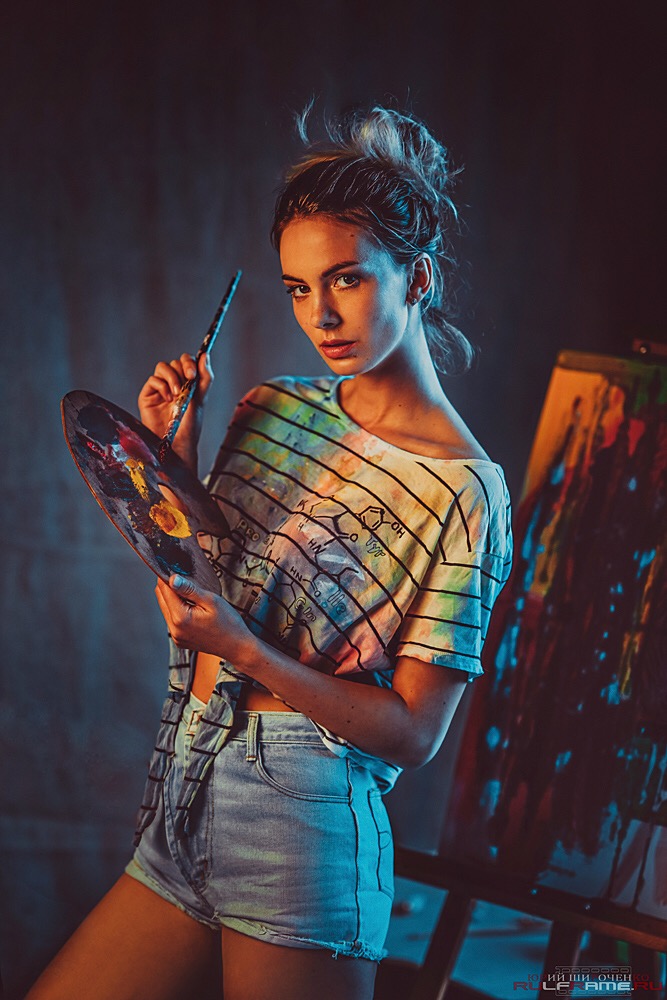 Female model photo shoot of Barbarasafronova