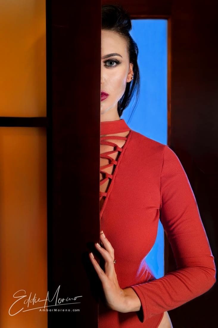 Female model photo shoot of Lexi Carter by Ambar Moreno Photography