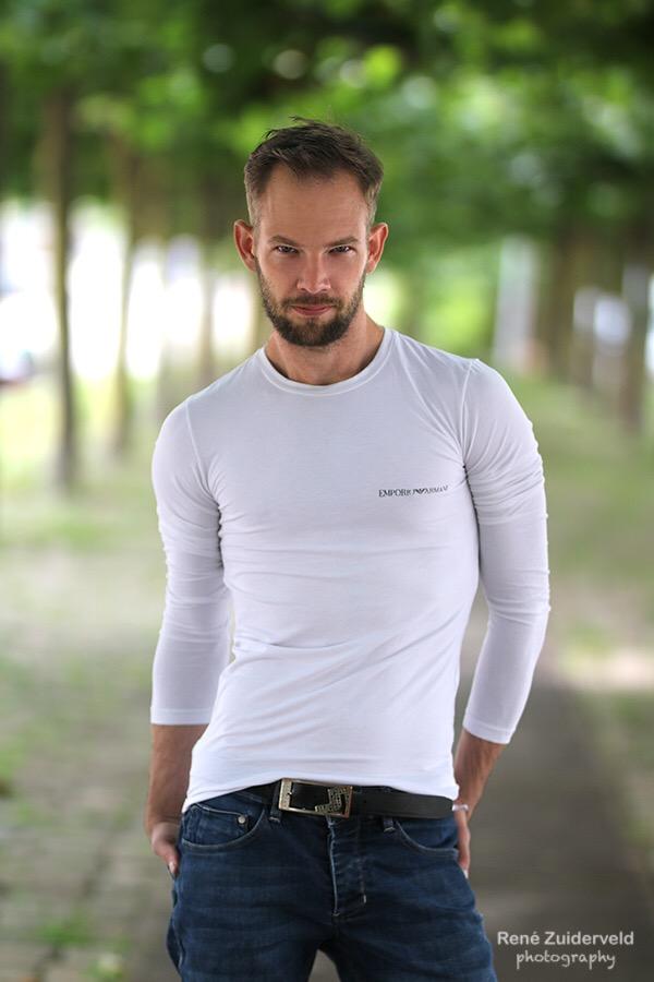 Male model photo shoot of MichaelxxxDuncan