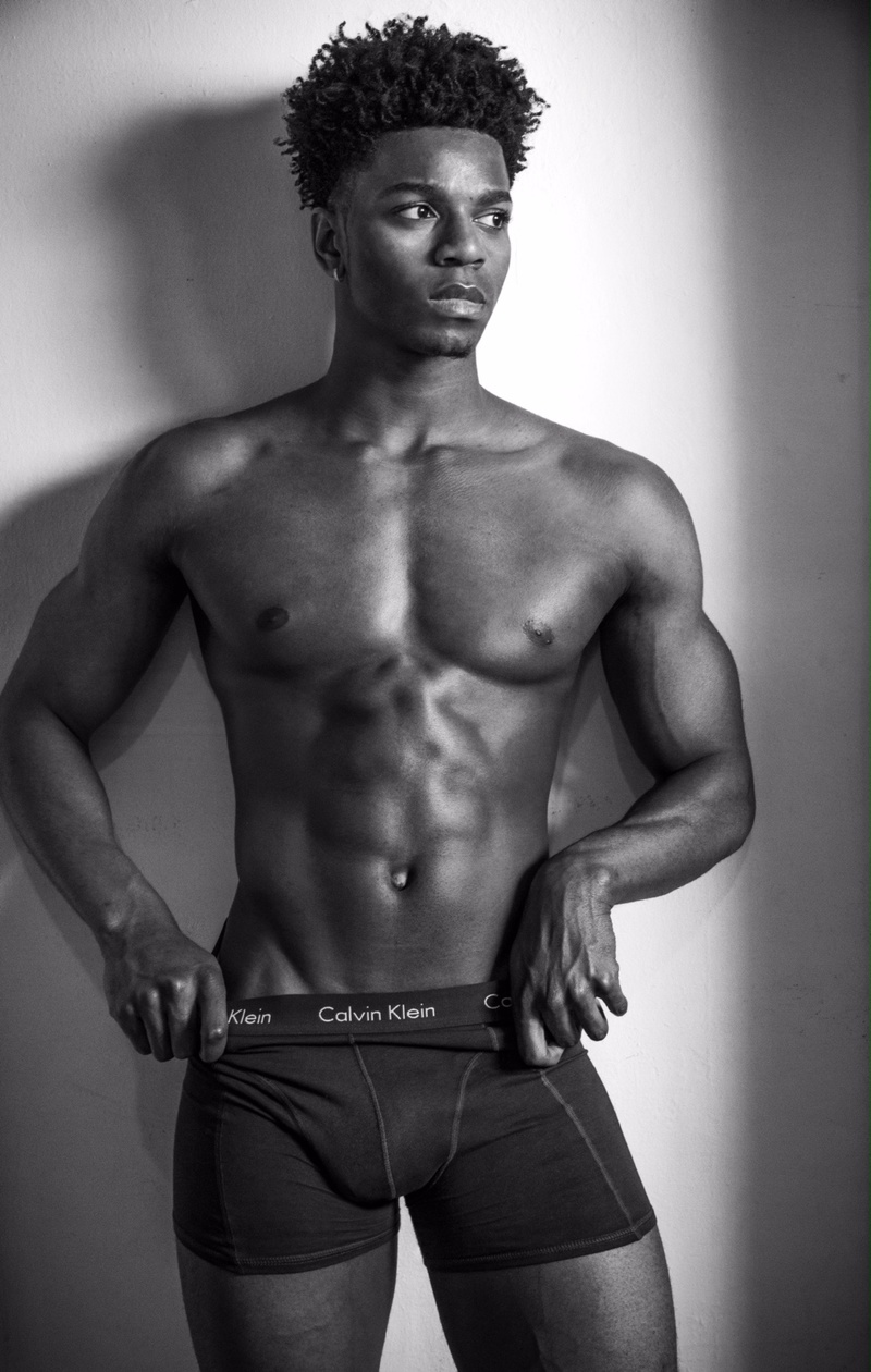 Male model photo shoot of Nonso Melifonwu