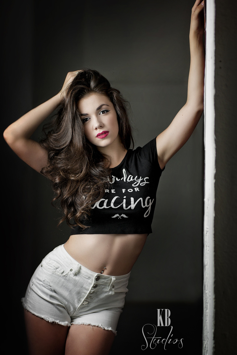 Female model photo shoot of Bri Osorio