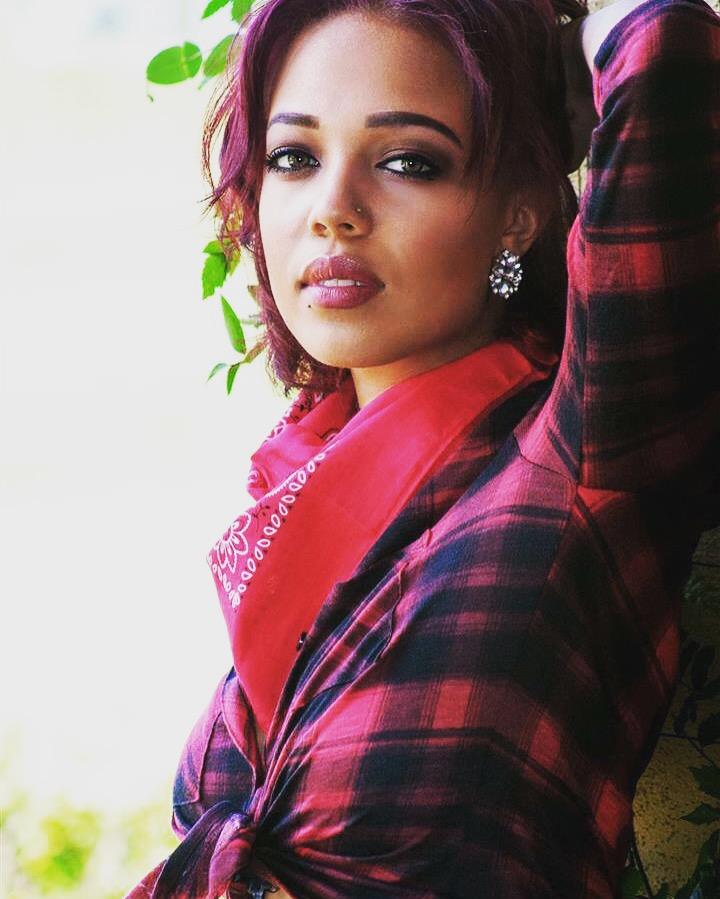 Female model photo shoot of marasha symone
