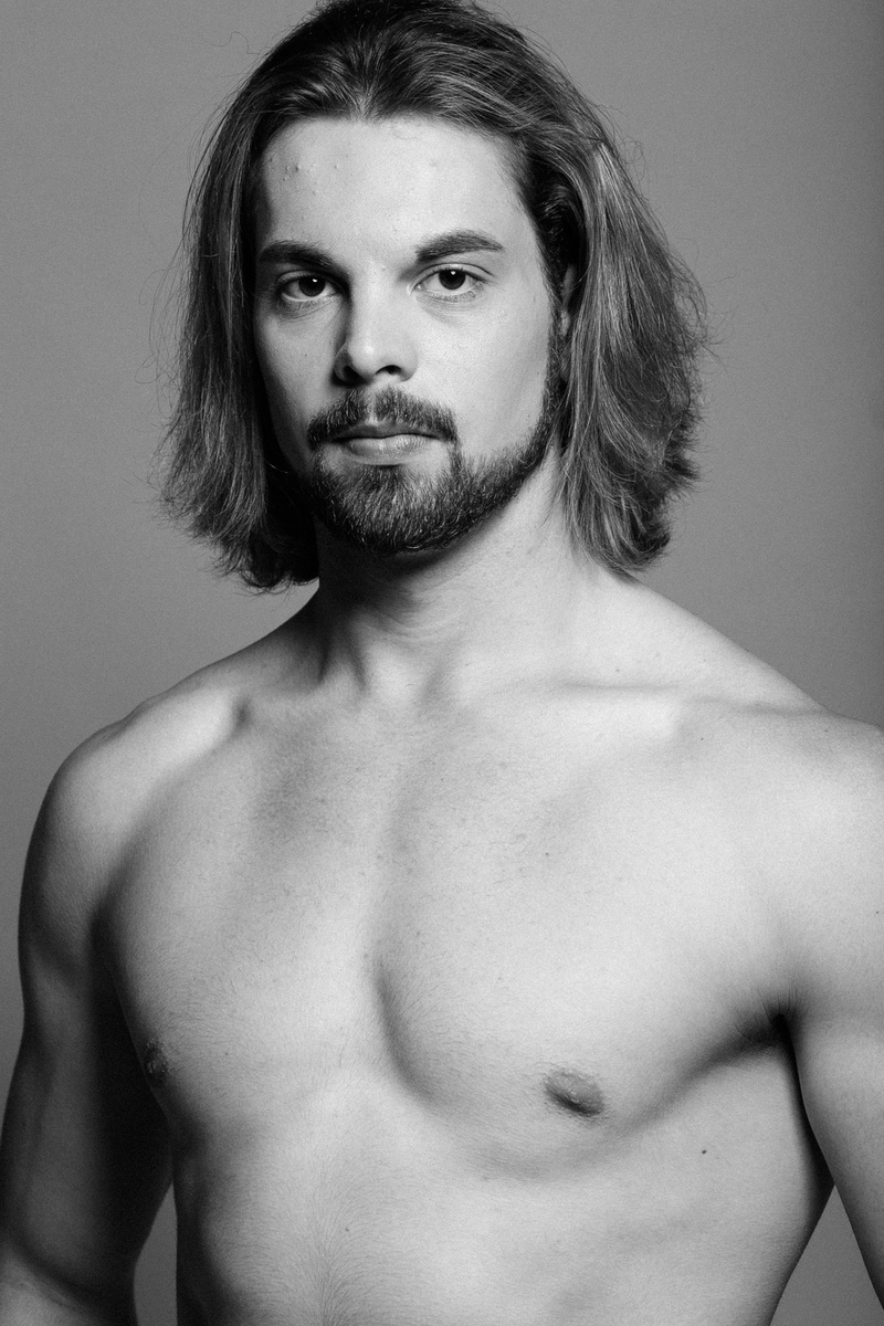 Male model photo shoot of Kody Poisson in Toronto, Ontario