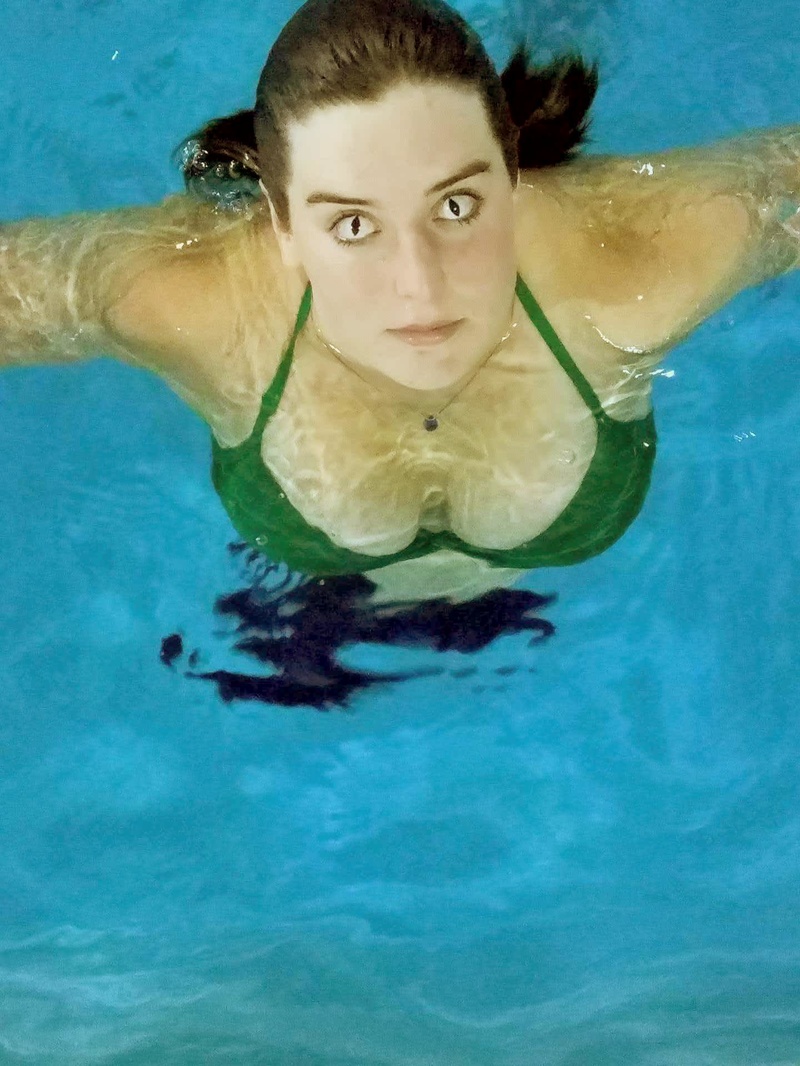 Female model photo shoot of Mermaid Eirawen