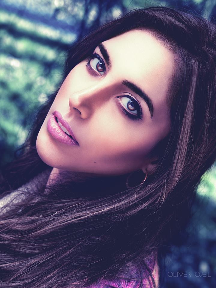 Female model photo shoot of Alejandra Fiori
