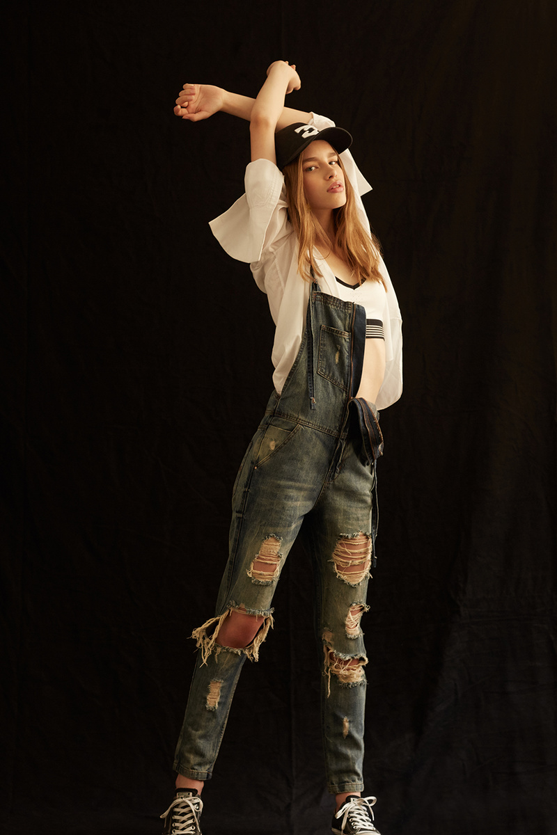 Female model photo shoot of Vanadium51