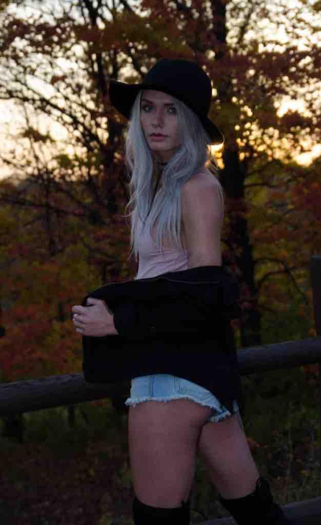 Female model photo shoot of Kristen Sealey