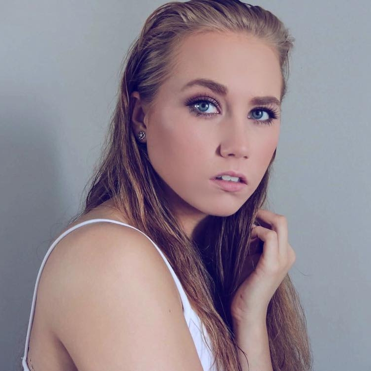 Female model photo shoot of ShannonStewart236 in Toronto