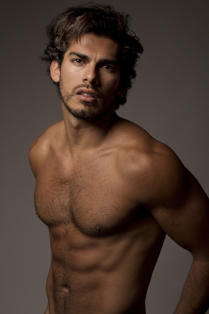 Male model photo shoot of Angel Garet