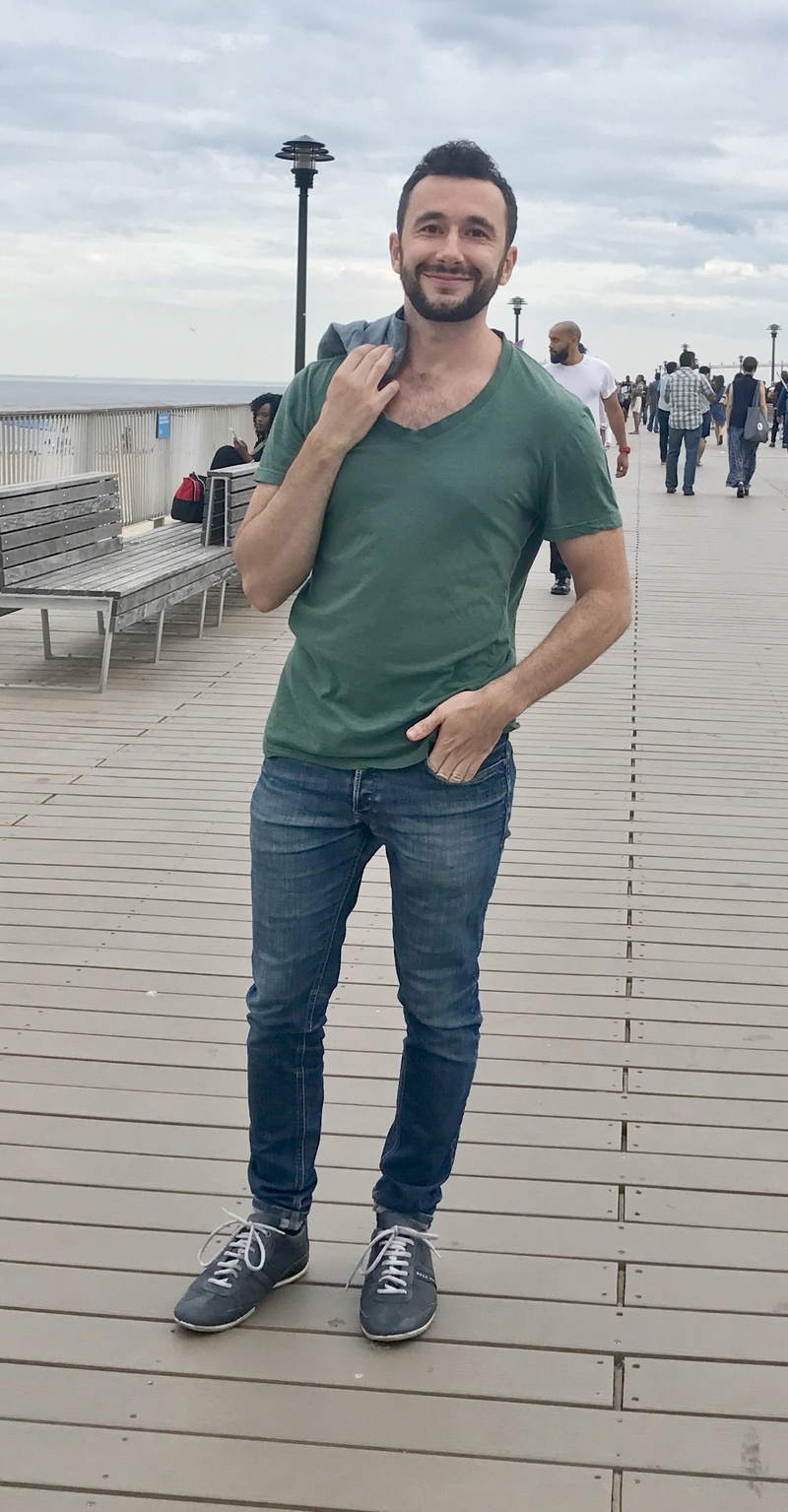 Male model photo shoot of Ilya Avezbakiyev