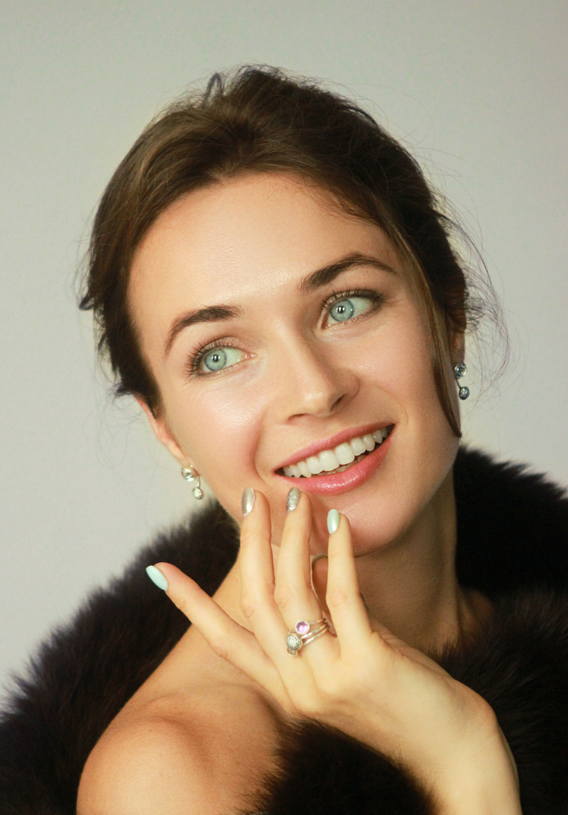 Female model photo shoot of Tayis Filippova in Russia