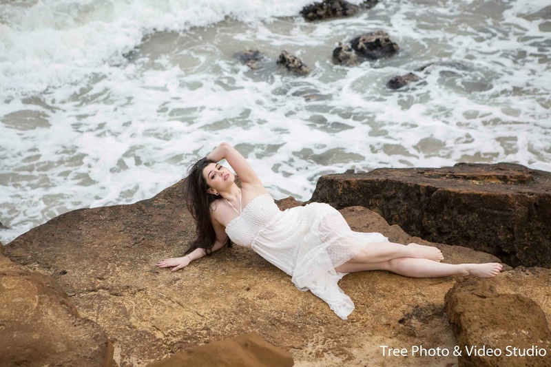 Female model photo shoot of Paris Blanchett in Blackrock Beach