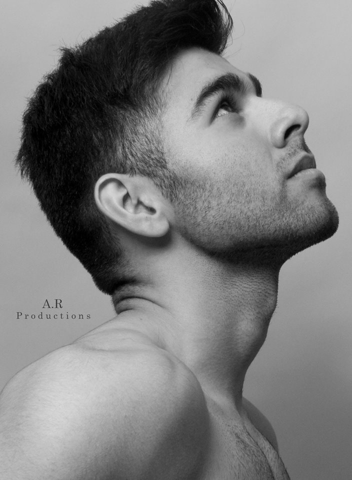 Male model photo shoot of Alexander Robles in ALL OVER