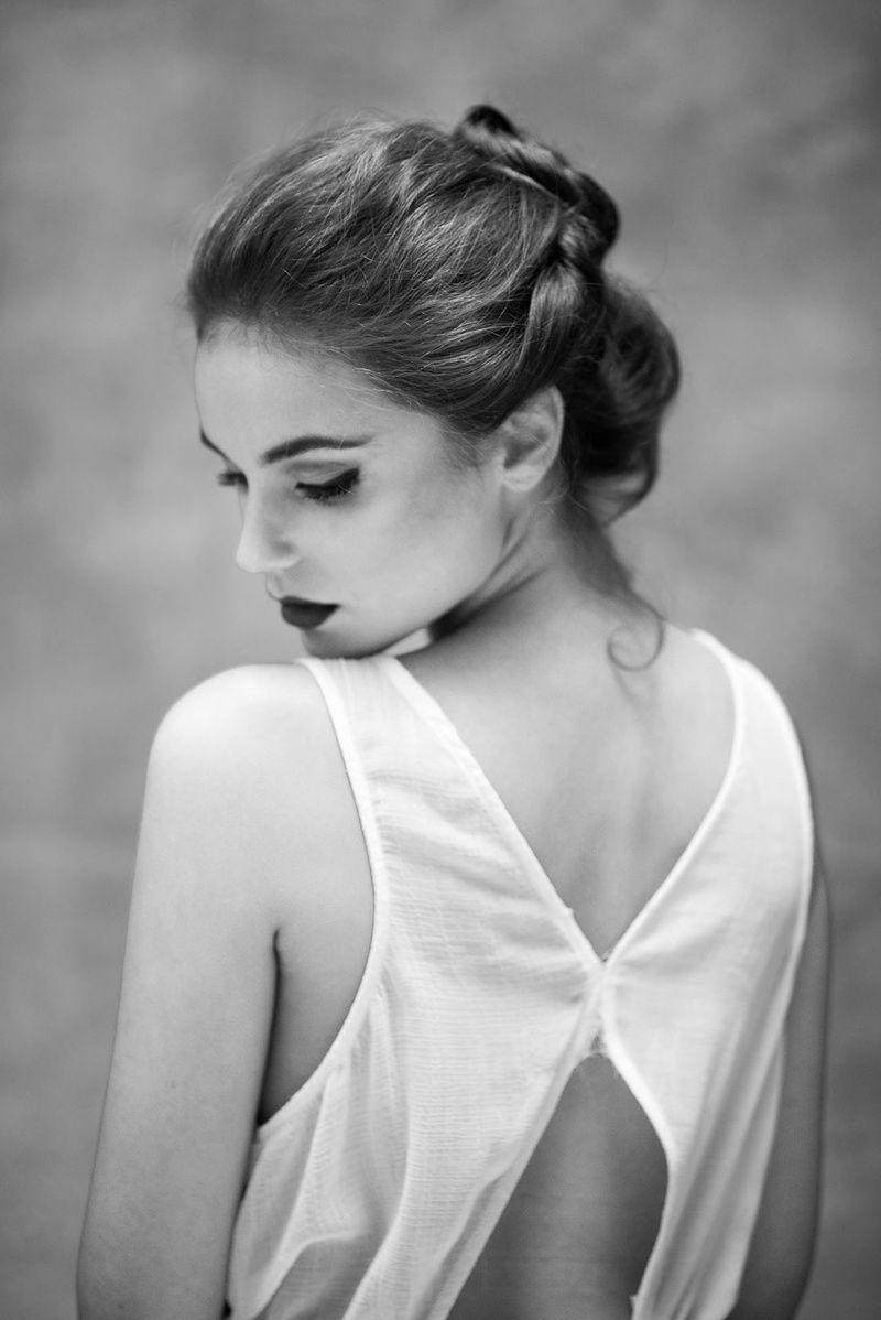 Female model photo shoot of Federica Narducci