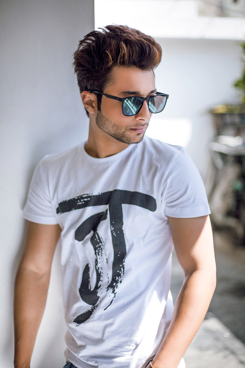 Male model photo shoot of Abhishek Chaturvedi in Gurgaon
