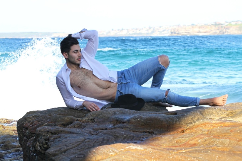 Male model photo shoot of Ali hijazi