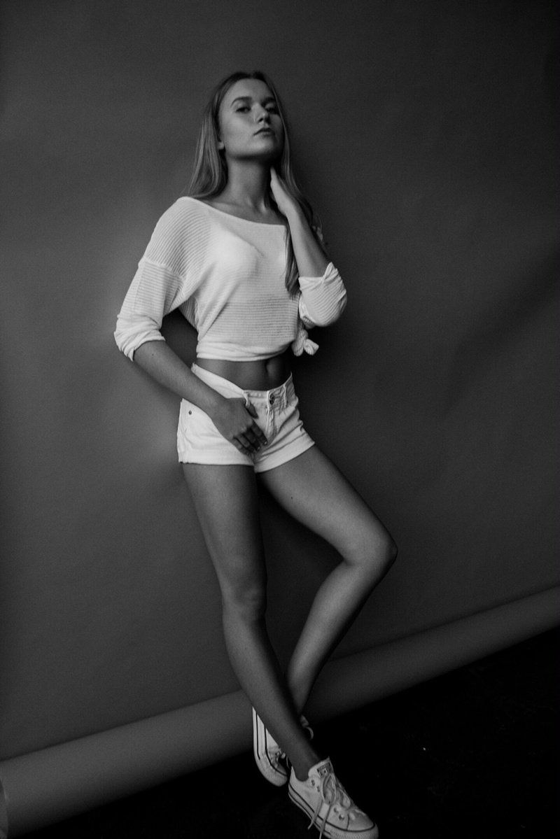 Female model photo shoot of Anastasiia V