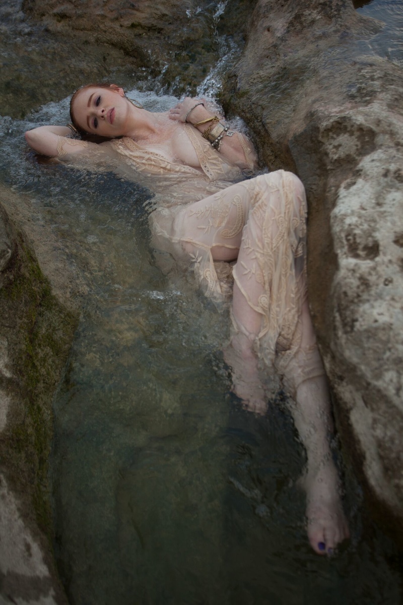 Female model photo shoot of JeskaForsyth in McKinney Falls
