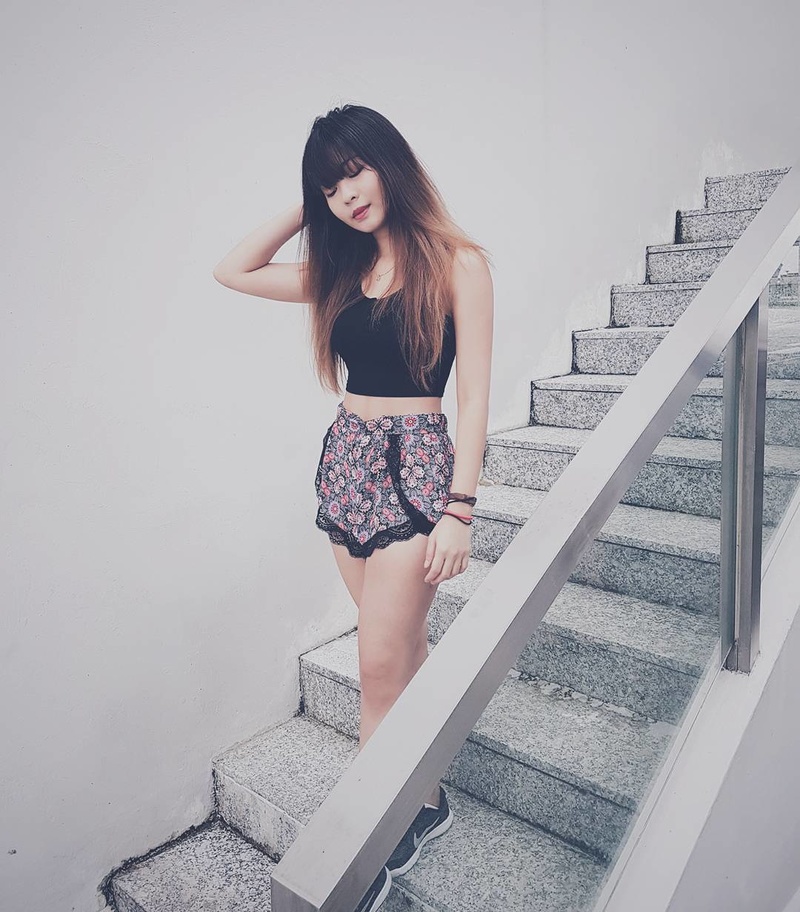 Female model photo shoot of Xin Hui