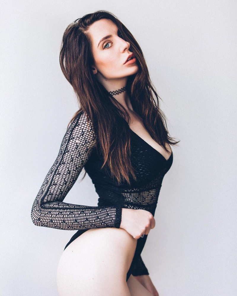 Female model photo shoot of SamanthaBentley