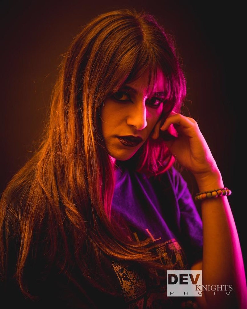Female model photo shoot of Irem Ozlen