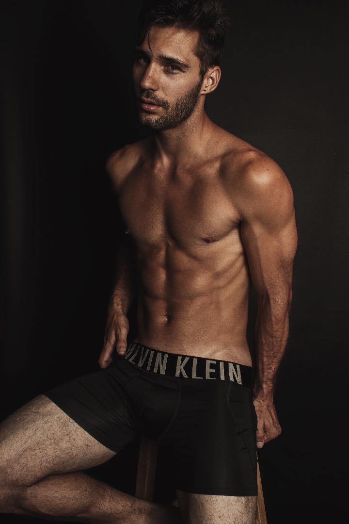 Male model photo shoot of Jeremy Scott Daviss
