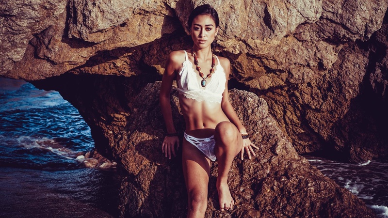 Female model photo shoot of Cheetara Loventy Piry by joshuajune in Malibu, CA