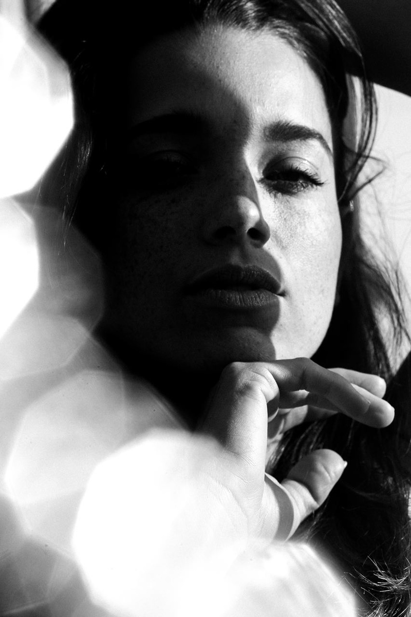 Female model photo shoot of Andrea Rueda in studio city