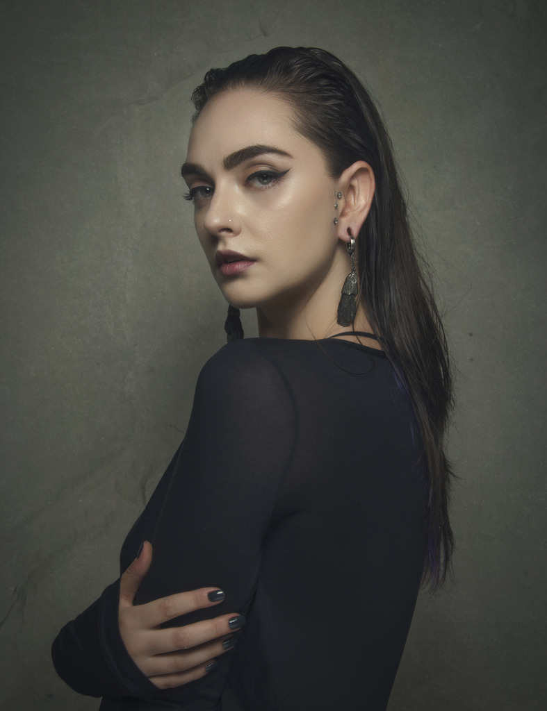 Female model photo shoot of Elpy Amsler