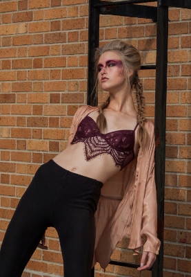 Female model photo shoot of Gabrielle Corinn