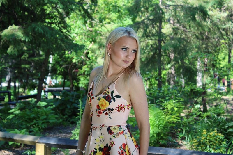 Female model photo shoot of Anastasiya Melnyk