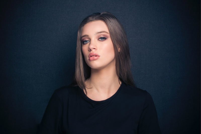 Female model photo shoot of Anna Cavaliere