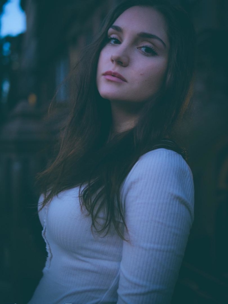 Female model photo shoot of TatianaDanilova
