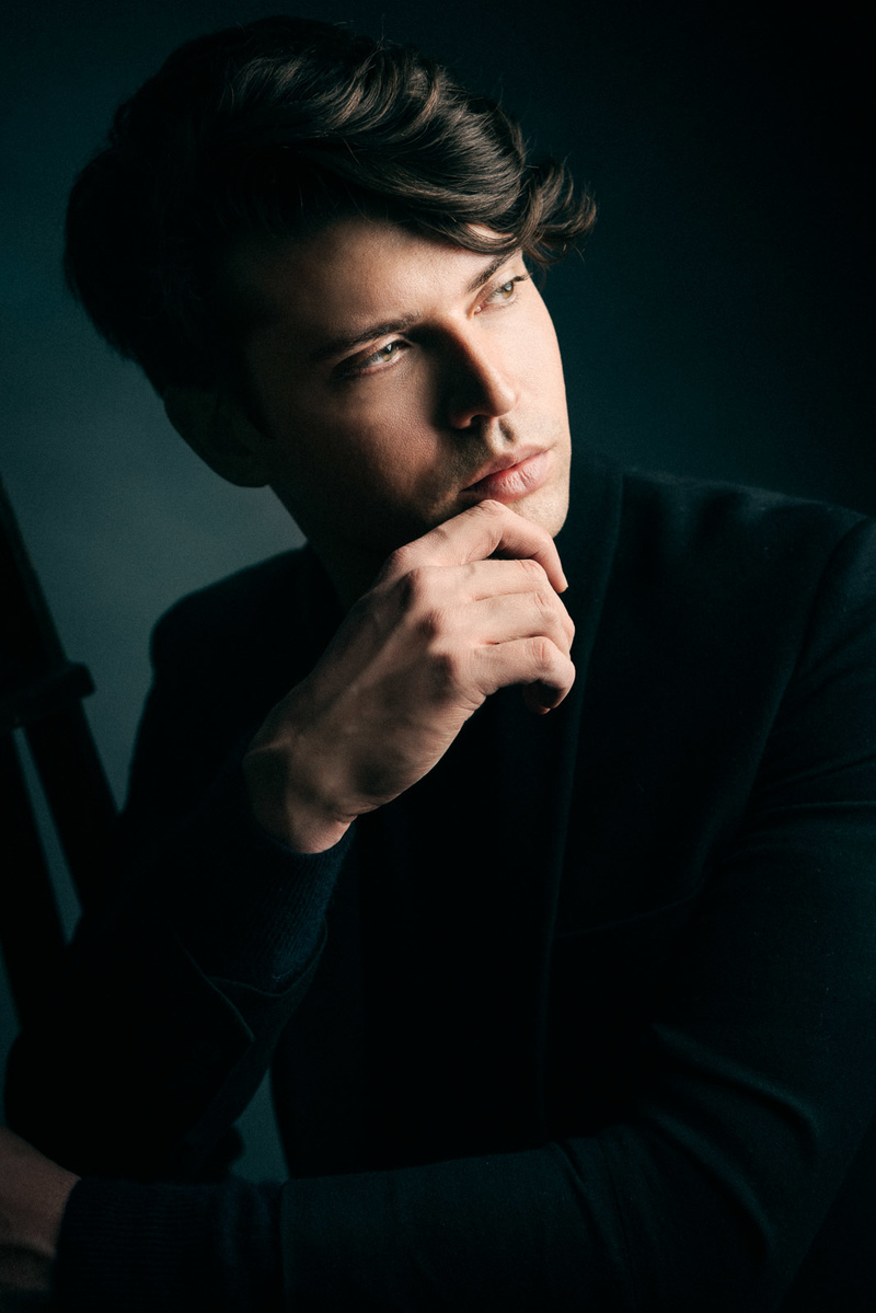 Male model photo shoot of Jukka Alasaari