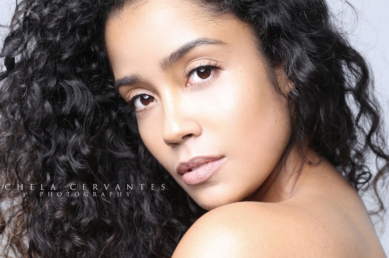 Female model photo shoot of Lola Lindsey by Chela Cervantes