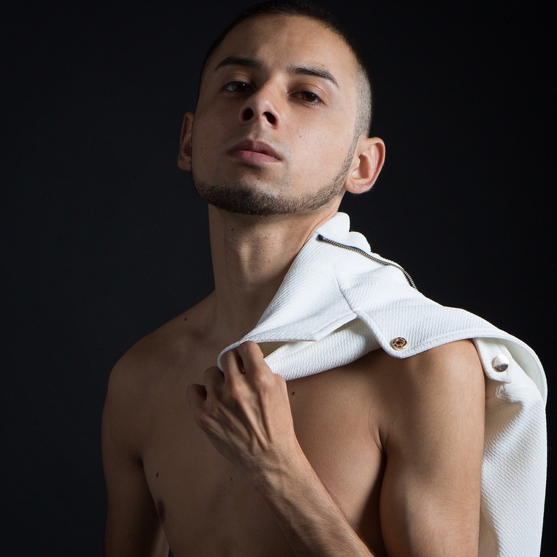 Male model photo shoot of RomanPhoenix