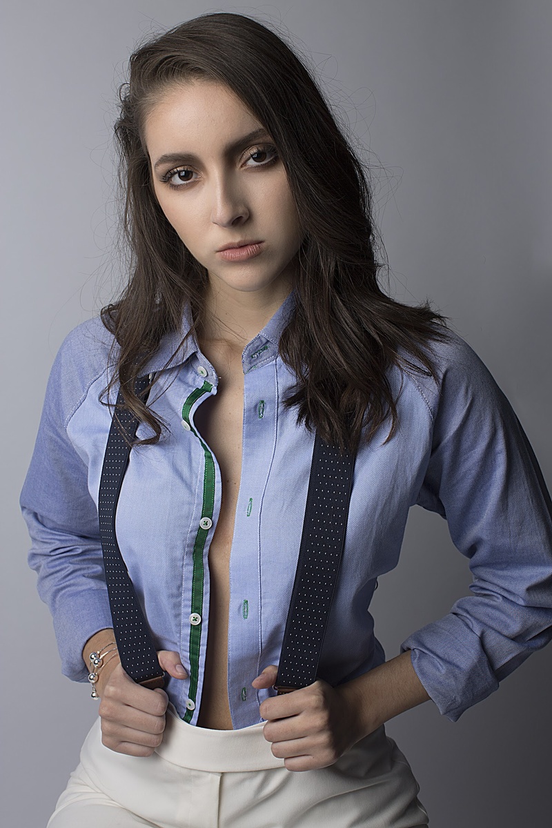 Female model photo shoot of jennapereiraharzold by Trisha Harmsen