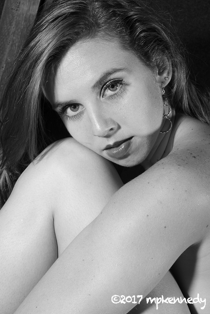 Female model photo shoot of Julia Pohl