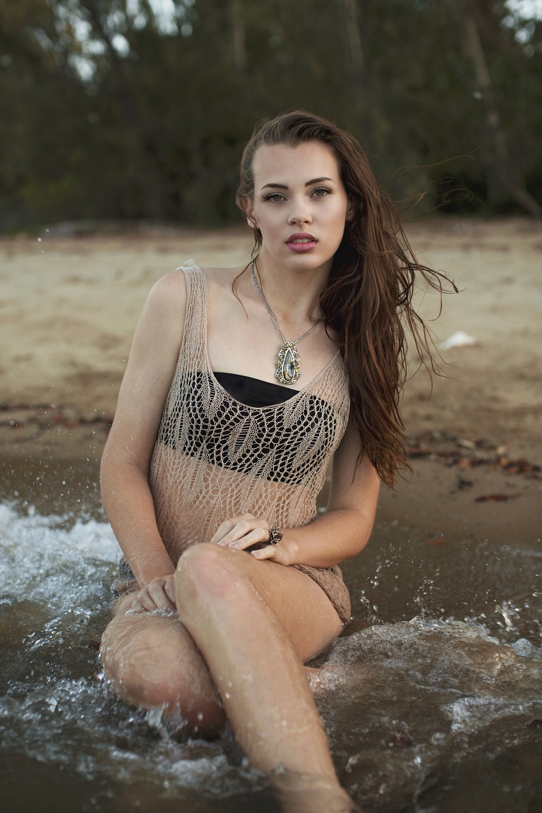Female model photo shoot of vicki ratliff  in Townsvile