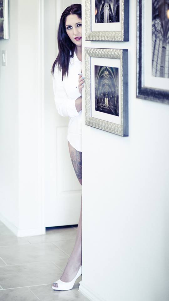 Female model photo shoot of Sweet_Amber_xoxo