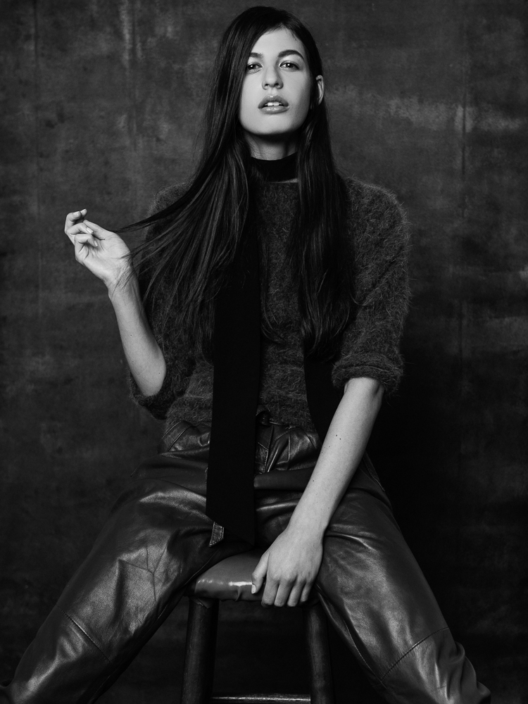Female model photo shoot of Sarah_Ocon