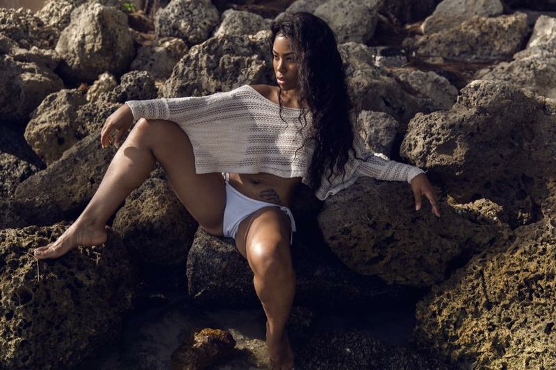 Female model photo shoot of Shenee JaydaLee in Miami, Fl