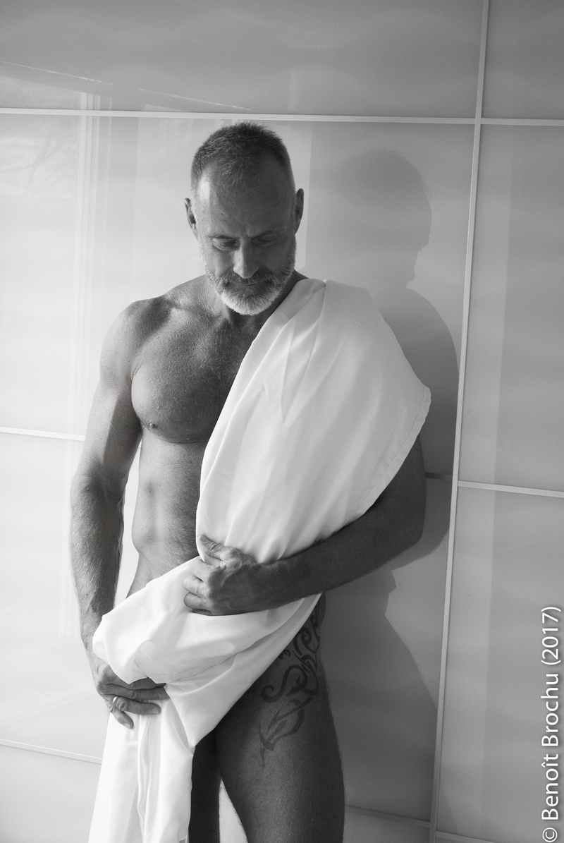 Male model photo shoot of Benoit Brochu
