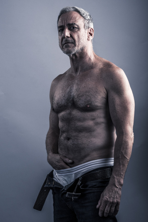 Male model photo shoot of David Pevsner