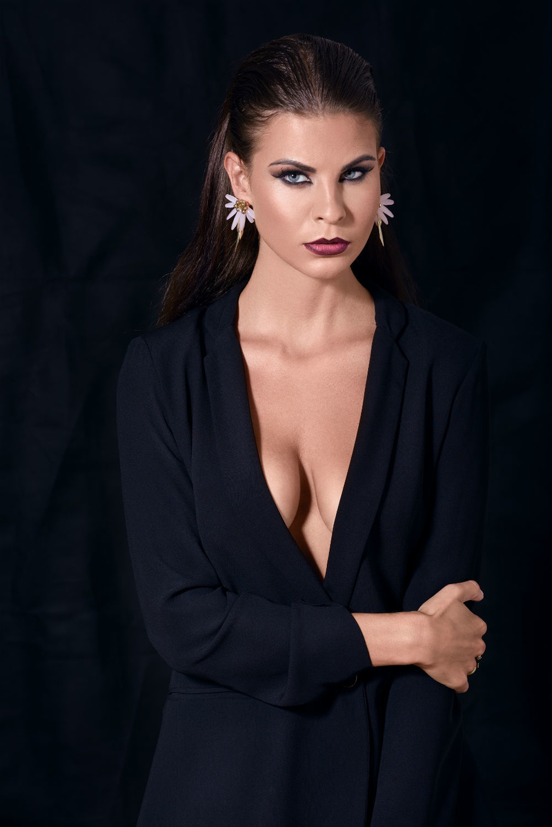 Female model photo shoot of Madame Barocco